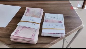 Bursa'da yaşlı kadının kaybettiği umre parasını eczacı buldu