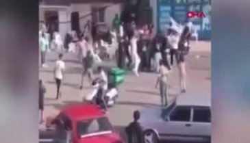 İstanbul'da sokak düğünü savaş alanına döndü!