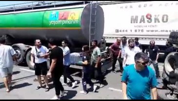 Bursa'da tır kontrolden çıktı! 5 kişi yaralandı