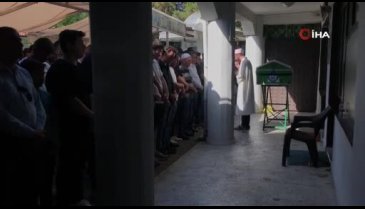 Bursa'da inşaat alanına düşen otomobilin sürücüsü son yolculuğuna uğurlandı