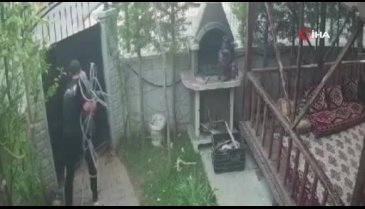 Bursa'da ilginç hırsızlık! Semaver ve kablo çalan hırsız kameraya yansıdı