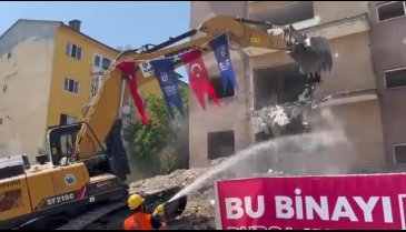 Bursa 1050'de ilk yıkımı Başkan Aktaş gerçekleştirdi - 5