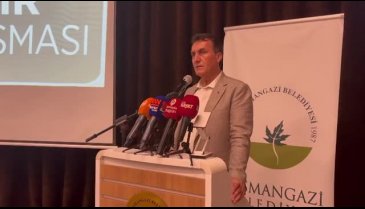 Bursa'da Tanpınar Şiir Yarışmasında ödüller sahiplerini buluyor