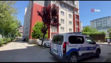 Bursa'da 7. katta cam balkon takarken dengesini kaybetti! Hayatını kaybetti