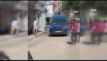 Bursa'da amcasının oğlunu bıçakla yaraladı
