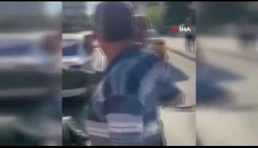 Ankara'da baba oğul aracın önünü kesti! Döner bıçağı ile tehditler savurdu