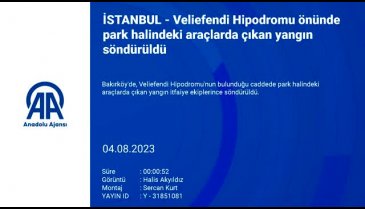 İstanbul'da park halindeki araçlarda yangın çıktı! İtfaiye ekipleri söndürdü