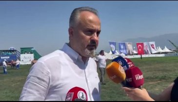 Bursa'da Softaoğlu Mehmet Pehlivan Yağlı Güreşleri başladı