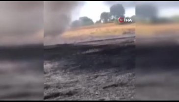 Bursa'da buğday tarlası ve biçerdöver kül oldu!