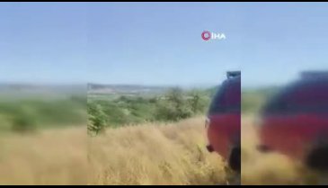 Bursa'da Mustafakemalpaşa'daki yangına off-road araçlarıyla müdahale edildi
