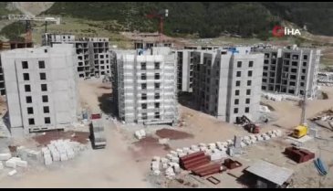 Hatay'da deprem konutları yükseliyor
