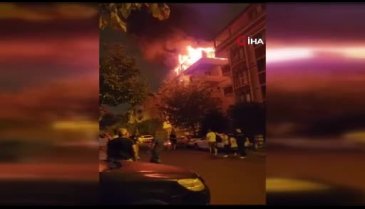 İstanbul'da bir binanın çatı katında yangın çıktı! 1 kişiyi itfaiye kurtardı