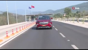 Bakanlar Bursa'da TOGG tesislerini gezdi