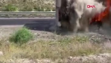 Erzurum'da yolcu otobüsü alev topuna döndü!
