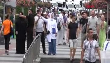 Trabzon'da yediği cezayı 'tadilattayız' afişiyle sakladı