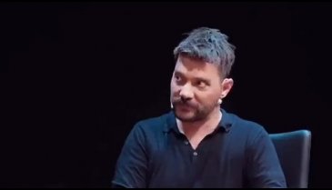 Oğuzhan Uğur ve Robot Sophia arasında 'güç ve zeka' polemiği