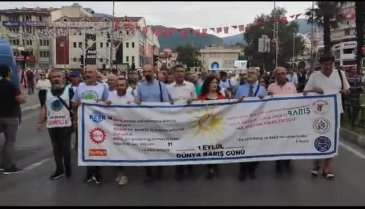 Dünya Barış Günü'nde Bursa'da yürüyüş