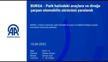 Bursa'da kontrolden çıkan otomobil aydınlatma direği ile 2 araca çarptı!