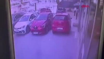 İstanbul'da muhasebecinin bankadan çektiği 250 bin dolar otomobilinden çalındı