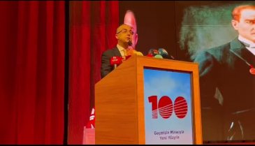 CHP Bursa İl Kongresi'nde İl Başkan adayları konuştu