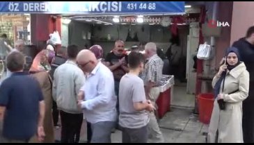 Samsun'da ucuzlayan balığa hücum edildi!