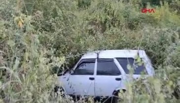 Bursa'da lastiği patlayan otomobil, şarampole uçtu!
