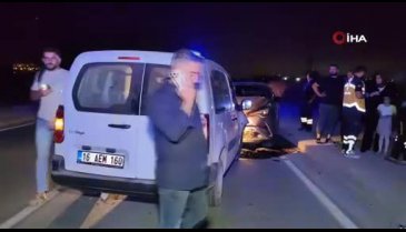 Bursa'da iki araç kafa kafaya çarpıştı: 2'si çocuk 6 kişi yaralandı