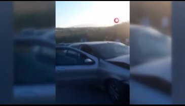Bursa'da kafa kafaya çarpışan otomobillerde 6 kişi yaralandı