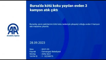 Bursa'da 35 yaşındaki kadının evinden kamyon kamyon çöp çıktı