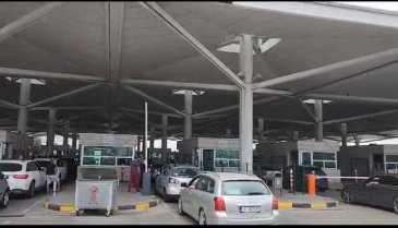 Kapıkule Sınır Kapısı'nda metrelerce araç kuyruğu