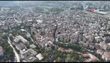 Bursa Büyükşehir'in yollarda asfalt mesaisi sürüyor