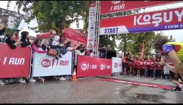 Bursa'da 10 yıllık geleneğin 10. Eker I Run koşusu başladı