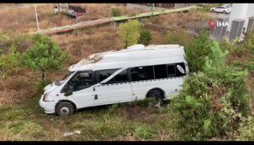 Karabük'te işçi servisi şarampole yuvarlandı! 1 yaralı