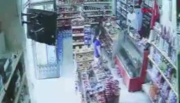 Annesini öldürüp intihar etmişti! Olaydan 4 saat önceki son görüntüleri ortaya çıktı