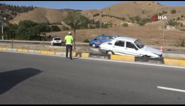 Kırıkkale'de ehliyetsiz sürücünün karıştığı kaza sonucu iki doktor yaralandı