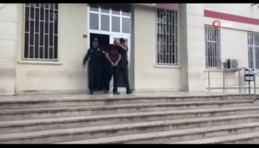 Edirne'de annesini defalarca bıçaklayarak öldürdü! Tutuklandı
