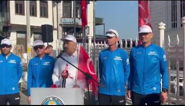 Mudanya Belediyesi'nden 'Mütareke'den Cumhuriyete 100. Yıl Meşalesi' yürüyüşü başladı
