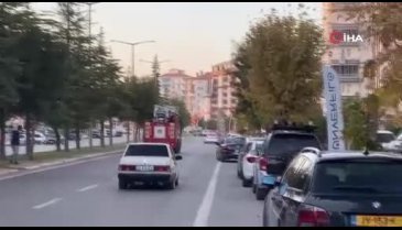 Aksaray'da yangın sırasında 'Basın mensubuyum' dedi, kameralara saldırdı!
