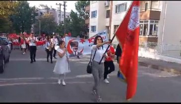 Bursalı miniklerin cumhuriyet coşkusu -2