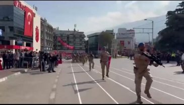 Bursa'da jandarma ekipleri 100. yıl kutlamalarına katıldı -2