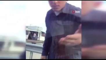 İstanbul'da trafik magandası korna çalan yumrukladı