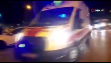 Bursa'da  otomobil, ticari taksiye çarptı! 6 yaralı