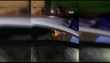 Sakarya'da ters yönde ilerleyen otomobil TIR'la çarpıştı!