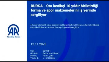 Bursa'da yıllardır biriktirdiği onlarca formayı sergiliyor
