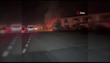 Kocaeli'de servis minübüsü alev topuna döndü