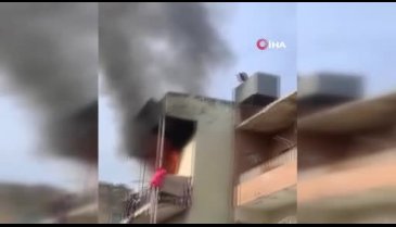 Hatay'da 2 katlı müstakil evde yangın çıktı!