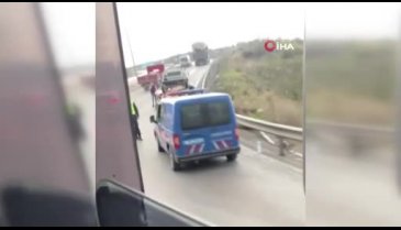 Bursa'da otomobil kontrolden çıkarak takla attı! Ters durdu