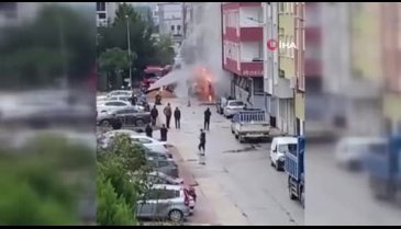 Bursa'da doğalgaz borusunun patlaması sonucu yangın çıktı!