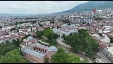 Türkiye'nin her yerinden Bursa'ya bu imamı dinlemeye geliyorlar!