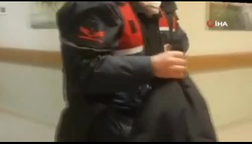 Bursa'da nafaka borcu yüzünden tutuklanan yaşlı adam serbest